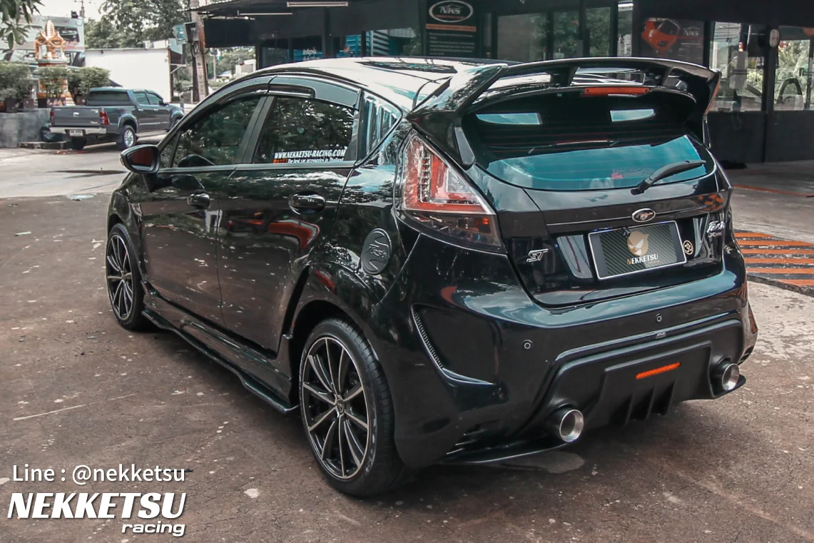 รูปชุดแต่ง ชุดแต่ง Ford Fiesta MK7.5 ภาพที่ 4