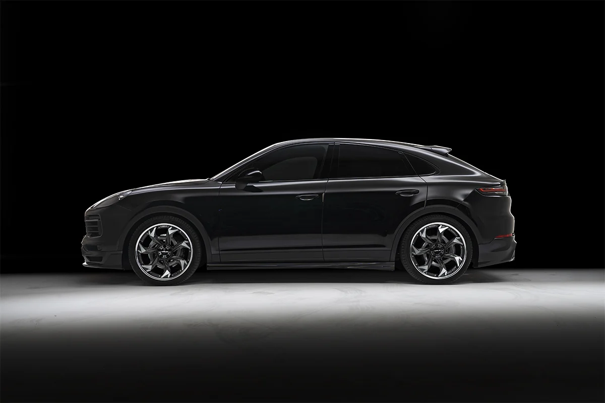 ชุดแต่ง PORSCHE CAYENNE COUPE WALD Japan สปอร์ตไลน์ แบล็กไบซัน เอดิชัน ภาพ 4