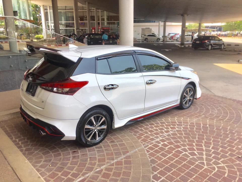 รูปชุดแต่ง ชุดแต่ง Toyota Yaris Ativ 17 19 Faustino 5 Door ภาพที่ 5
