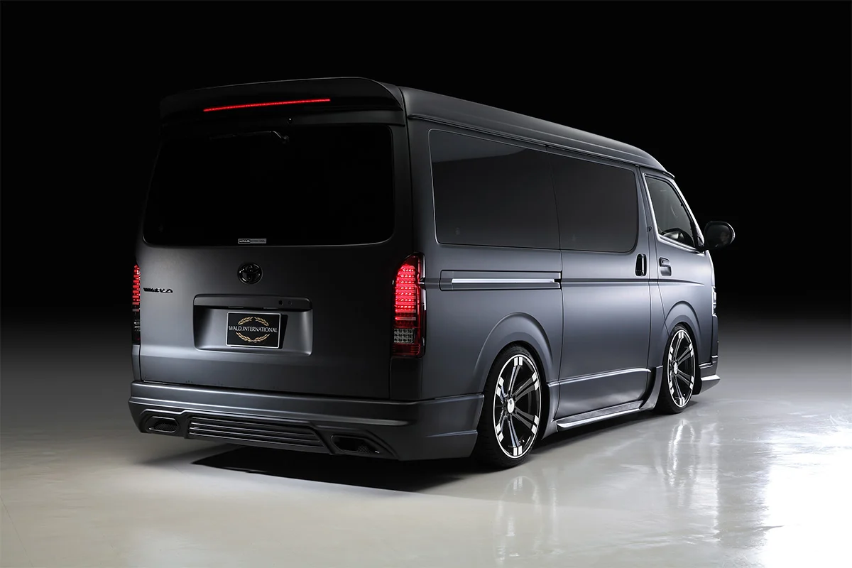 ชุดแต่ง TOYOTA HIACE WIDE/SUPER LONG WALD Japan เอ็กเซ็กคิวทีฟไลน์ ภาพ 9