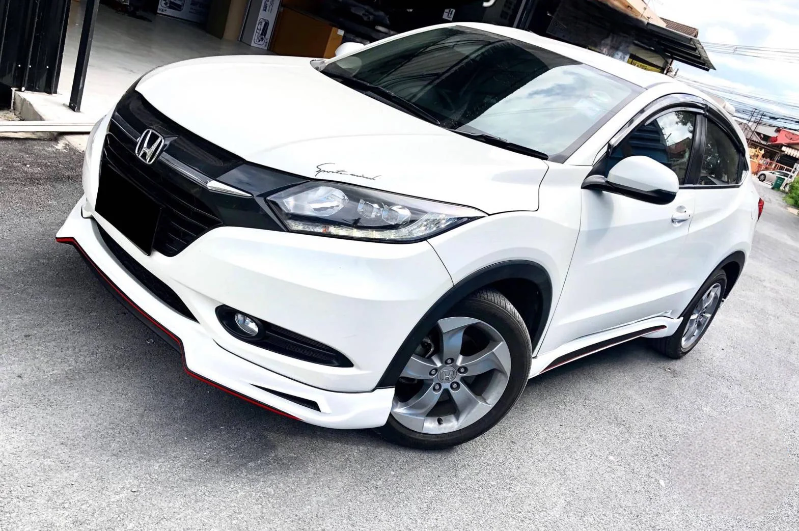 รูปชุดแต่ง ชุดแต่ง Honda HRV 2014 2018 Space ภาพที่ 2