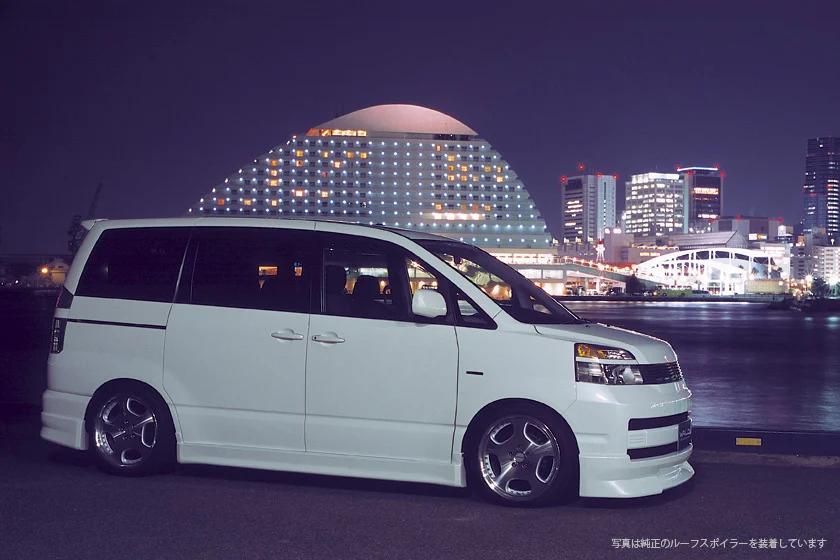 ชุดแต่ง TOYOTA VOXY WALD Japan สปอร์ตไลน์ ภาพ 10
