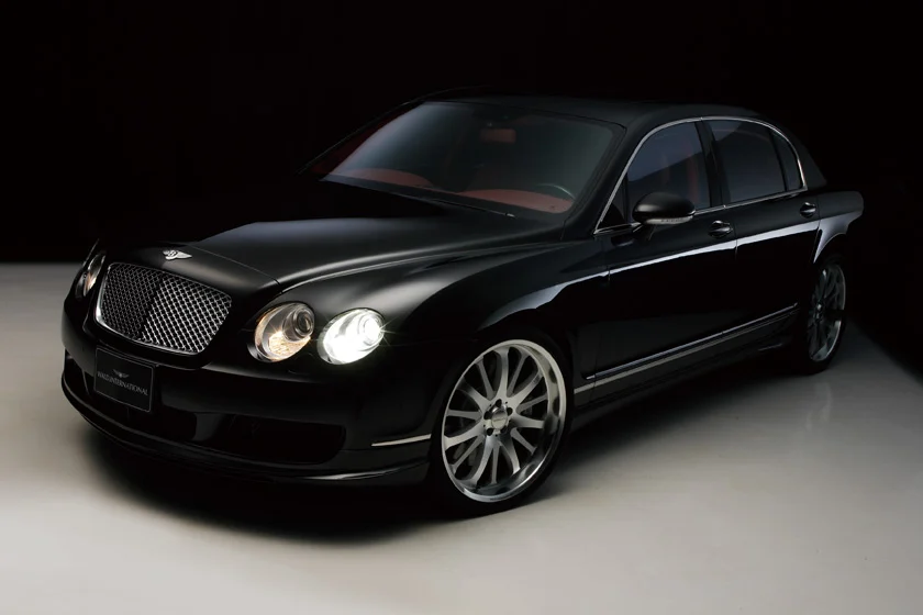 ชุดแต่ง BENTLEY CONTINENTAL FLYING SPUR WALD Japan เอ็กเซ็กคิวทีฟไลน์ ภาพ 3