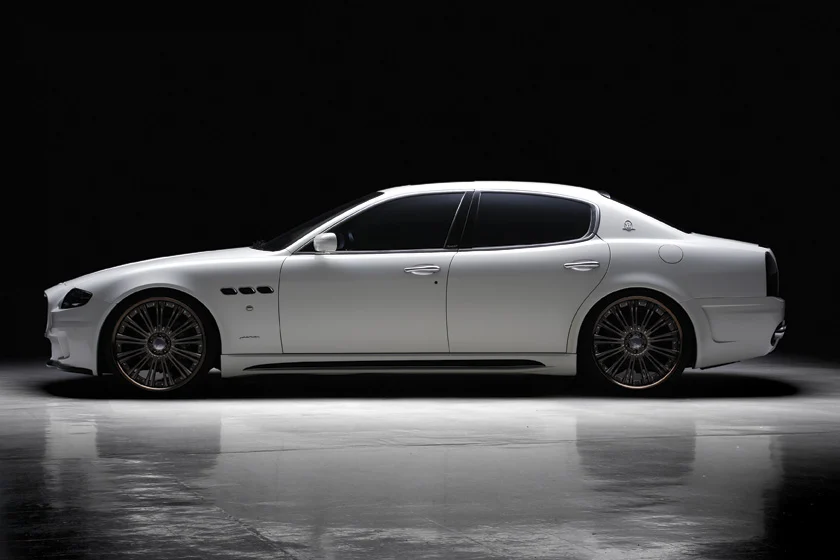 ชุดแต่ง MASERATI QUATTROPORTE WALD Japan สปอร์ตไลน์ แบล็กไบซัน เอดิชัน ภาพ 7