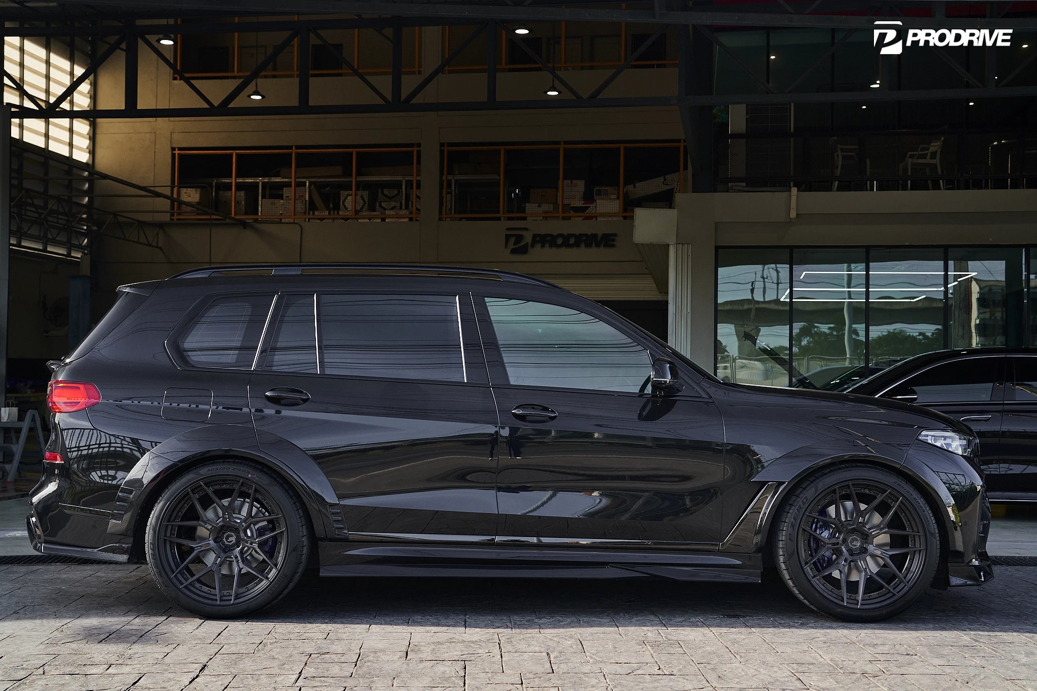 ชุดแต่ง BMW X7 G07 BMW X7 ชุดโป่ง Widebody x BC FORGED HCA167S Prodrive Shop ภาพ 5