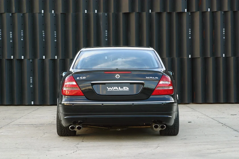 ชุดแต่ง MERCEDES-BENZ E-CLASS WALD Japan เอ็กเซ็กคิวทีฟไลน์ ภาพ 7