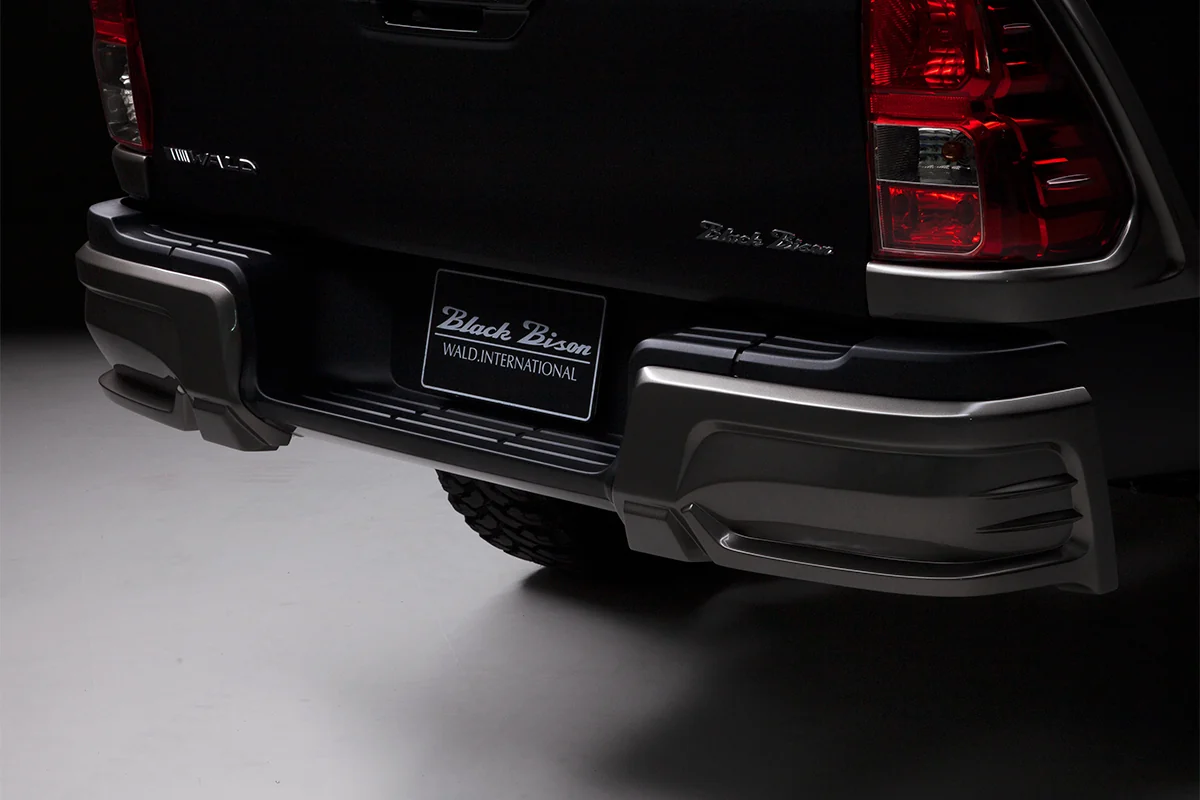 ชุดแต่ง TOYOTA HILUX WALD Japan สปอร์ตไลน์ แบล็กไบซัน เอดิชัน HALF TYPE ภาพ 11
