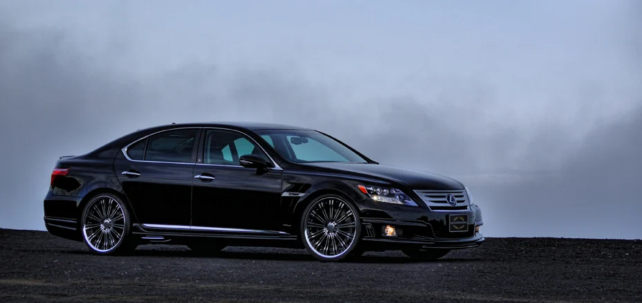 ชุดแต่ง LEXUS LS600h/hL WALD Japan เอ็กเซ็กคิวทีฟไลน์ ภาพ 16