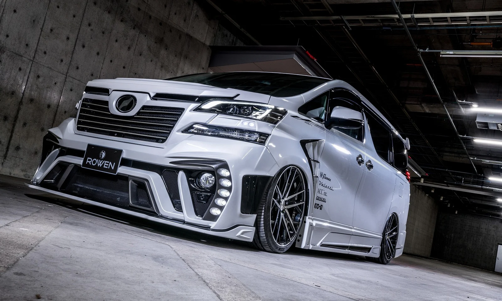 ชุดแต่ง TOYOTA 30 VELLFIRE Z-grade MODEL Bumper type AGH3#W/GGH3#W/AYH30W 2015.1~2017.12 Rowen Japan ภาพ 4
