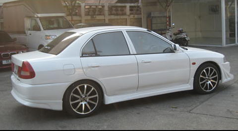 ชุดแต่ง Mitsubishi E Car