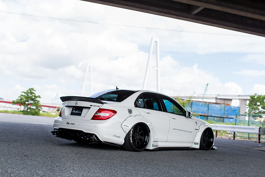 รูปชุดแต่ง ชุดแต่ง Mercedes-Benz C Class W204 2010 2014 LB WORK ภาพที่ 10