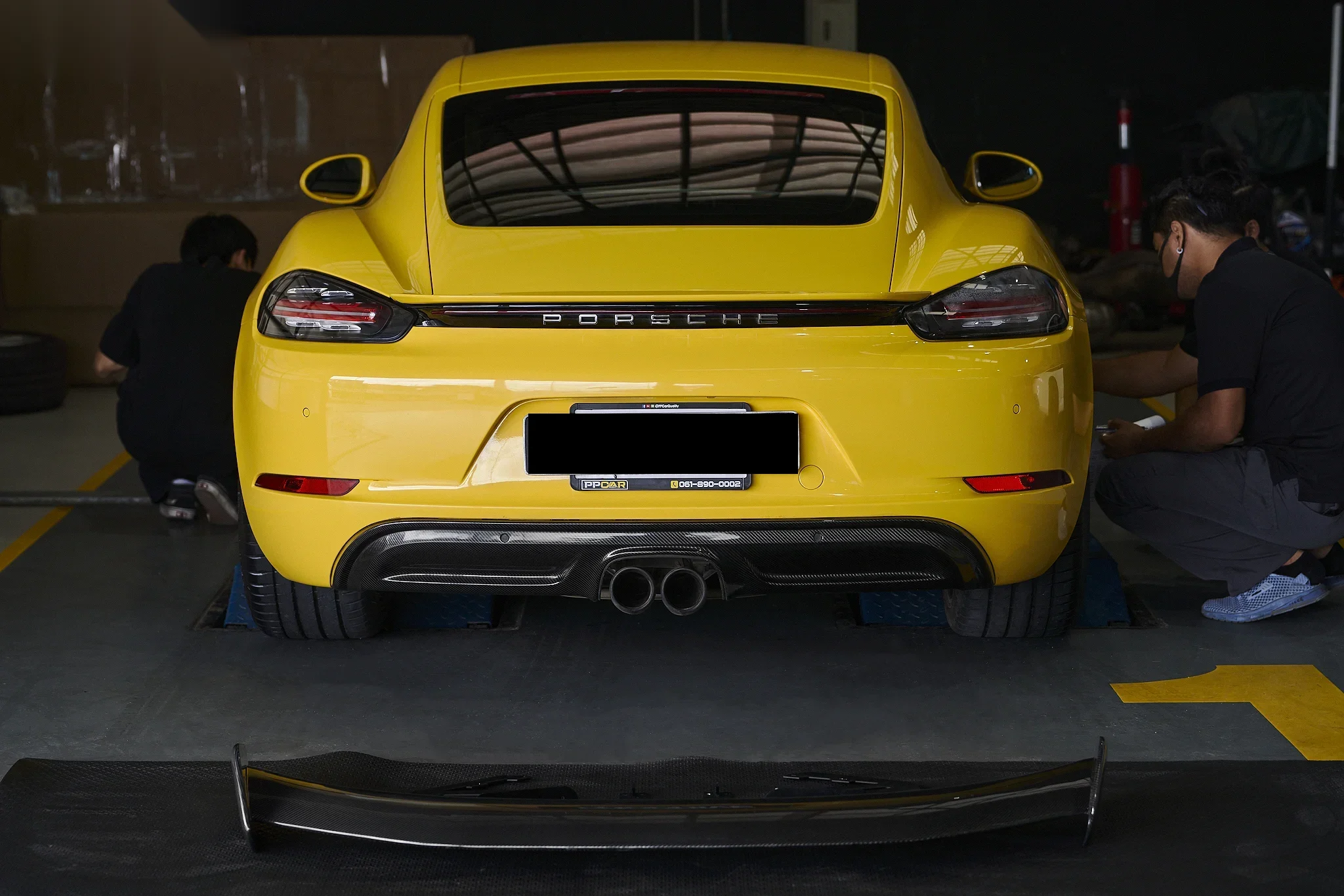 ชุดแต่ง PORSCHE 718 Porsche Cayman 718 x GT4 Style Wing (คาร์บอน) Prodrive Shop ภาพ 12