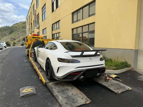กันชนหลัง FRP พร้อมดิฟฟิวเซอร์คาร์บอน Robot AMG GT C190 ภาพสินค้า 1
