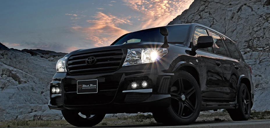 ชุดแต่ง TOYOTA LAND CRUISER 200 WALD Japan สปอร์ตไลน์ แบล็กไบซัน เอดิชัน ภาพ 24