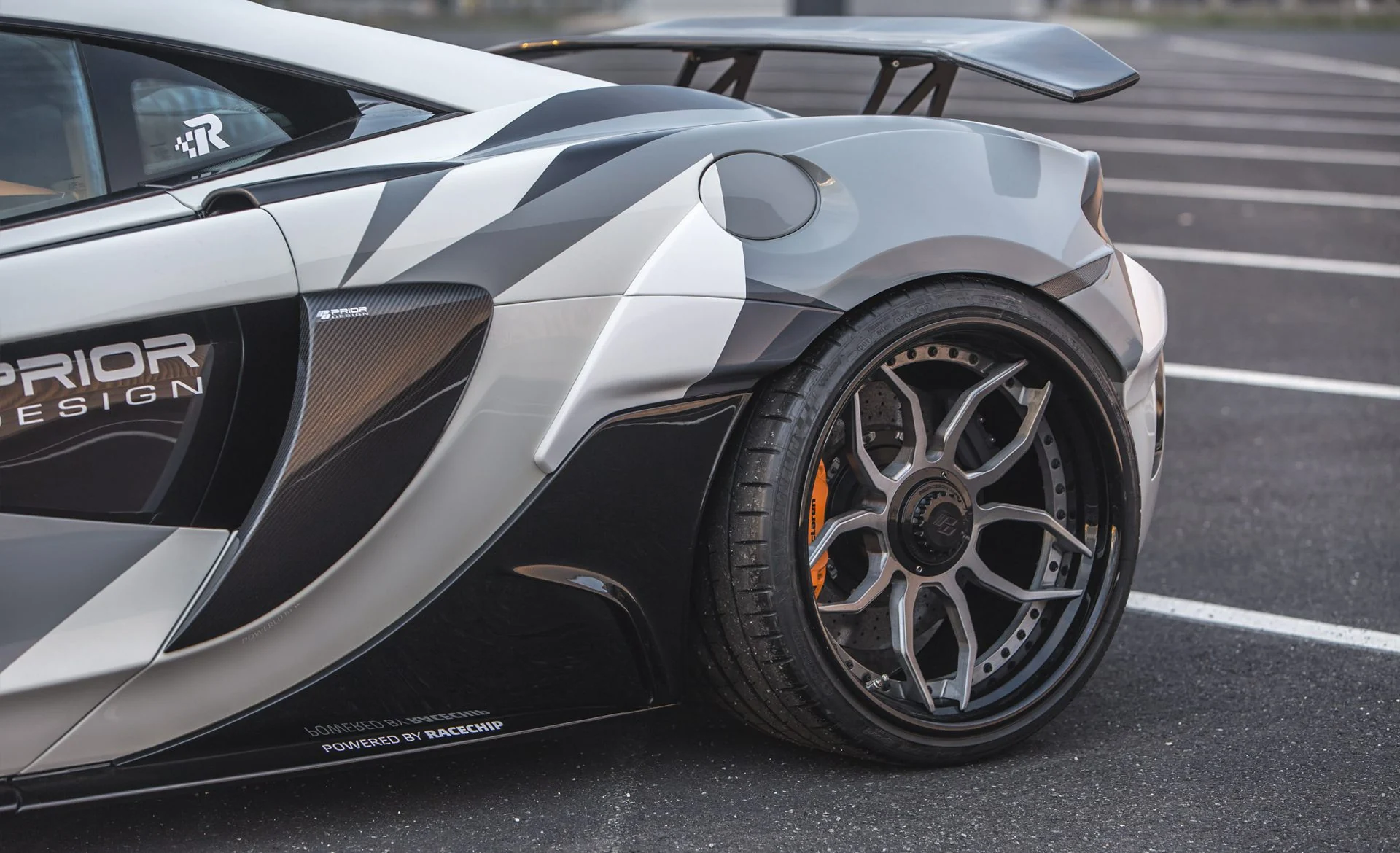 โป่งล้อหลัง Prior Design MCLAREN 570S ภาพสินค้าที่เลือก
