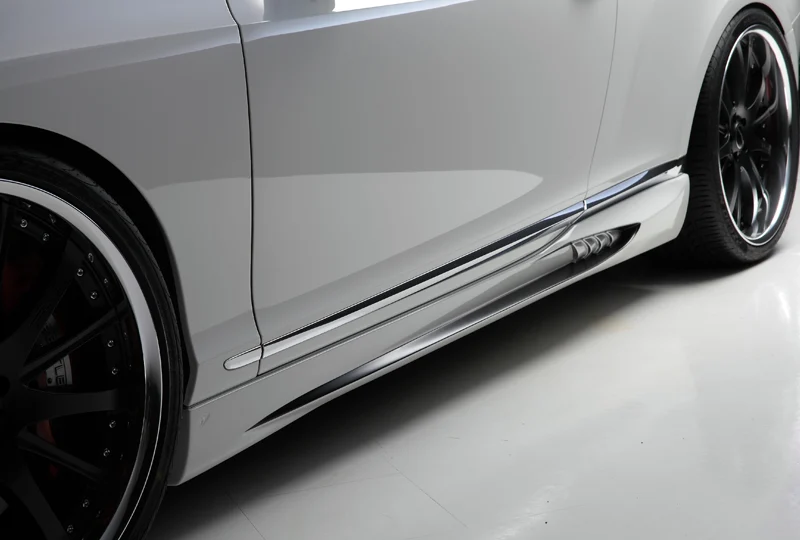 ชุดแต่ง BENTLEY CONTINENTAL GT WALD Japan สปอร์ตไลน์ แบล็กไบซัน เอดิชัน ภาพ 6