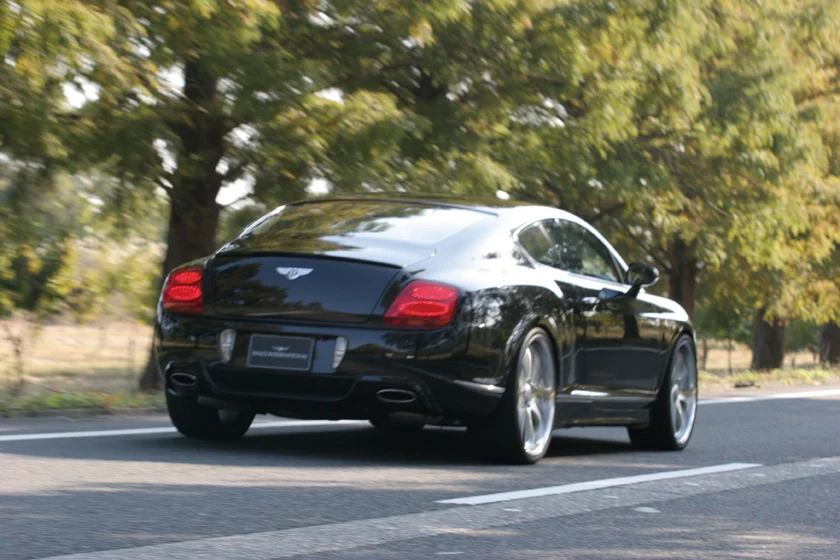 ชุดแต่ง BENTLEY CONTINENTAL GT WALD Japan เอ็กเซ็กคิวทีฟไลน์ ภาพ 15
