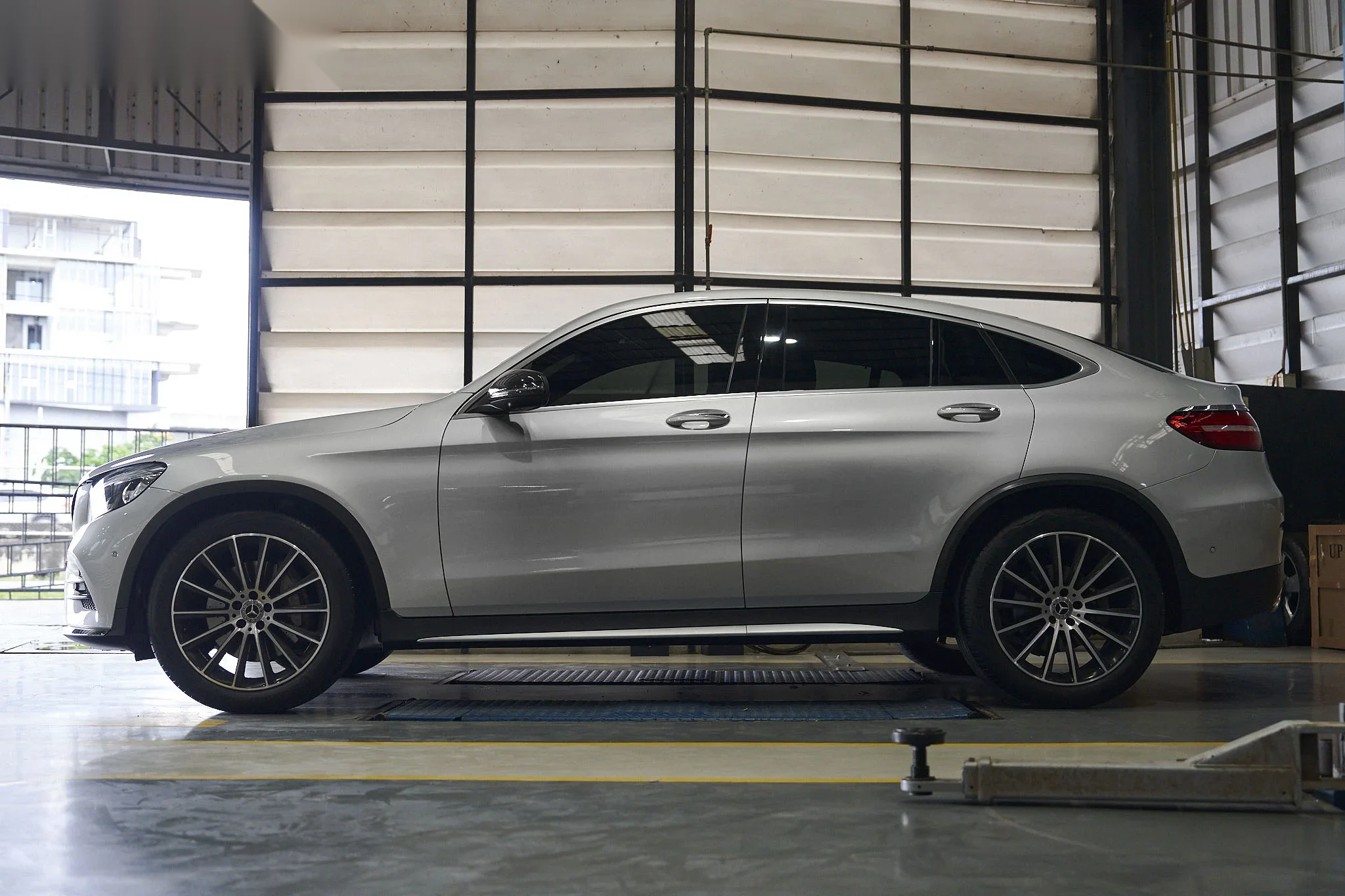 ชุดแต่ง MERCEDES BENZ X253 / C253 Mercedes-Benz GLC250 x กระจังหน้า GT x กาบบันไดข้าง Prodrive Shop ภาพ 6