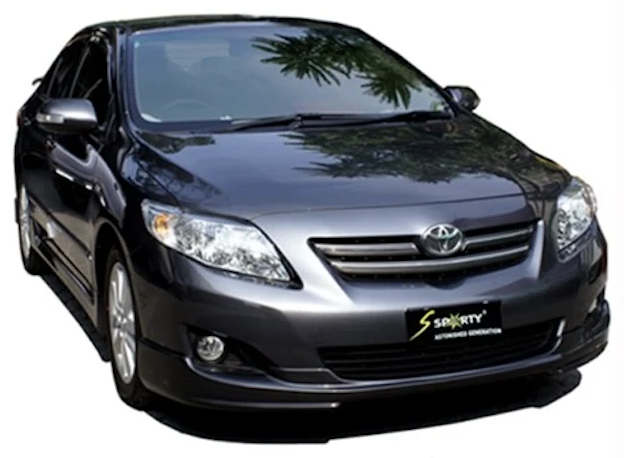 ชุดแต่ง ALTIS 2008 ภาพรถเต็มคันมุมหน้าจากต้นทาง S-Sporty