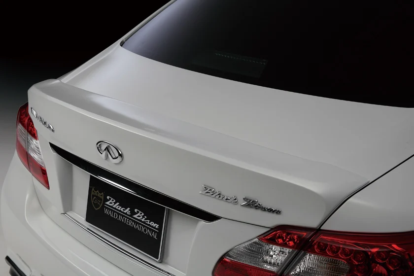 ชุดแต่ง NISSAN FUGA WALD Japan สปอร์ตไลน์ แบล็กไบซัน เอดิชัน ภาพ 7