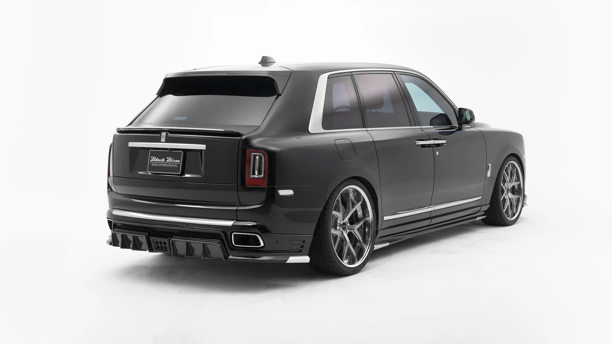ชุดแต่ง ROLLS-ROYCE CULLINAN WALD Japan สปอร์ตไลน์ แบล็กไบซัน เอดิชัน ภาพ 12