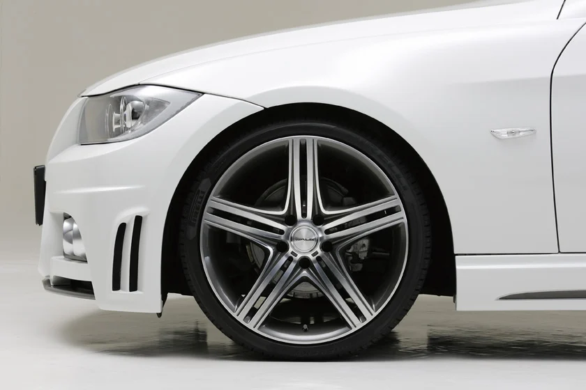 ชุดแต่ง BMW 3 Series SEDAN/TOURING WALD Japan สปอร์ตไลน์ ภาพ 11