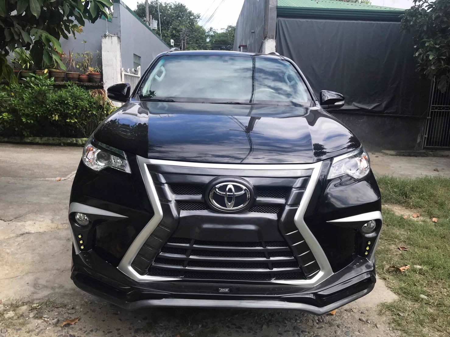 รูปชุดแต่ง ชุดแต่ง TOYOTA Fortuner 2015 2019 NKS V.1 ภาพที่ 22