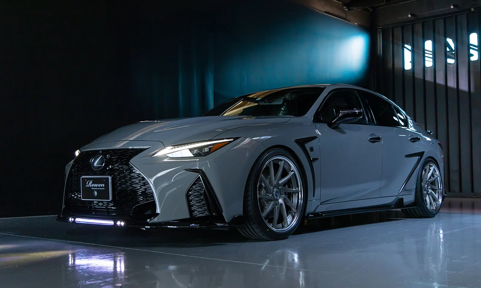 ชุดแต่ง LEXUS IS500 F-SPORT Performance 5BA-USE30 2022.08 Rowen Japan ภาพ 21
