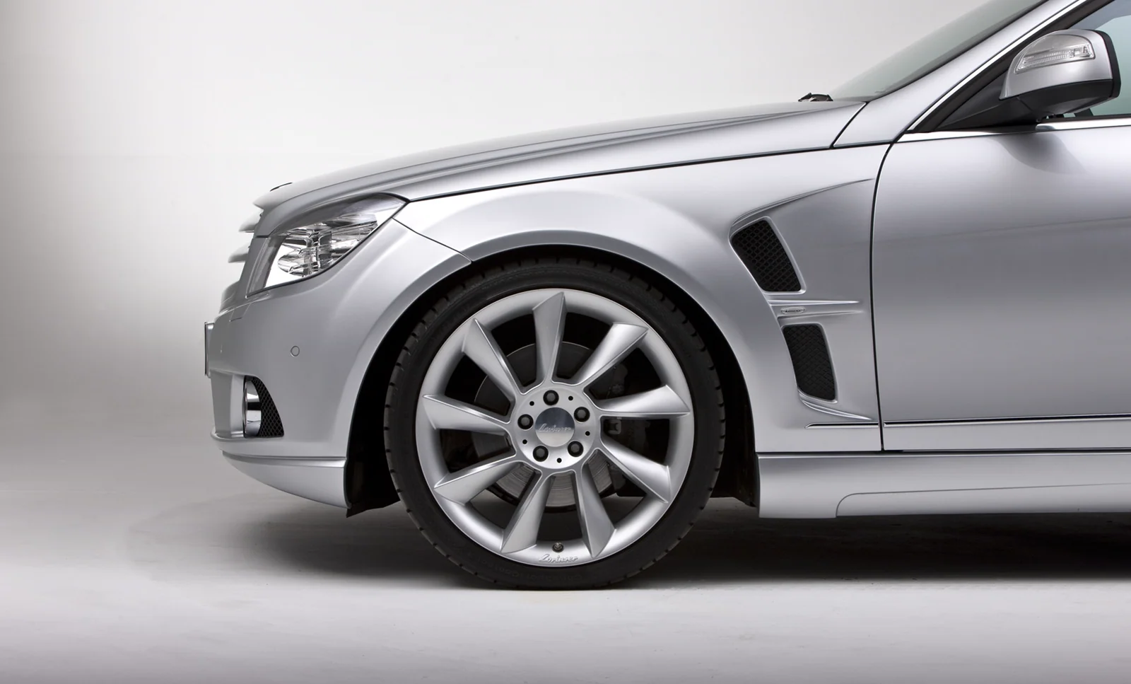 รูปชุดแต่ง ชุดแต่ง Mercedes-Benz C Class W204 2010 2014 Lorinser W204 รุ่น 4 ประตู ภาพที่ 9