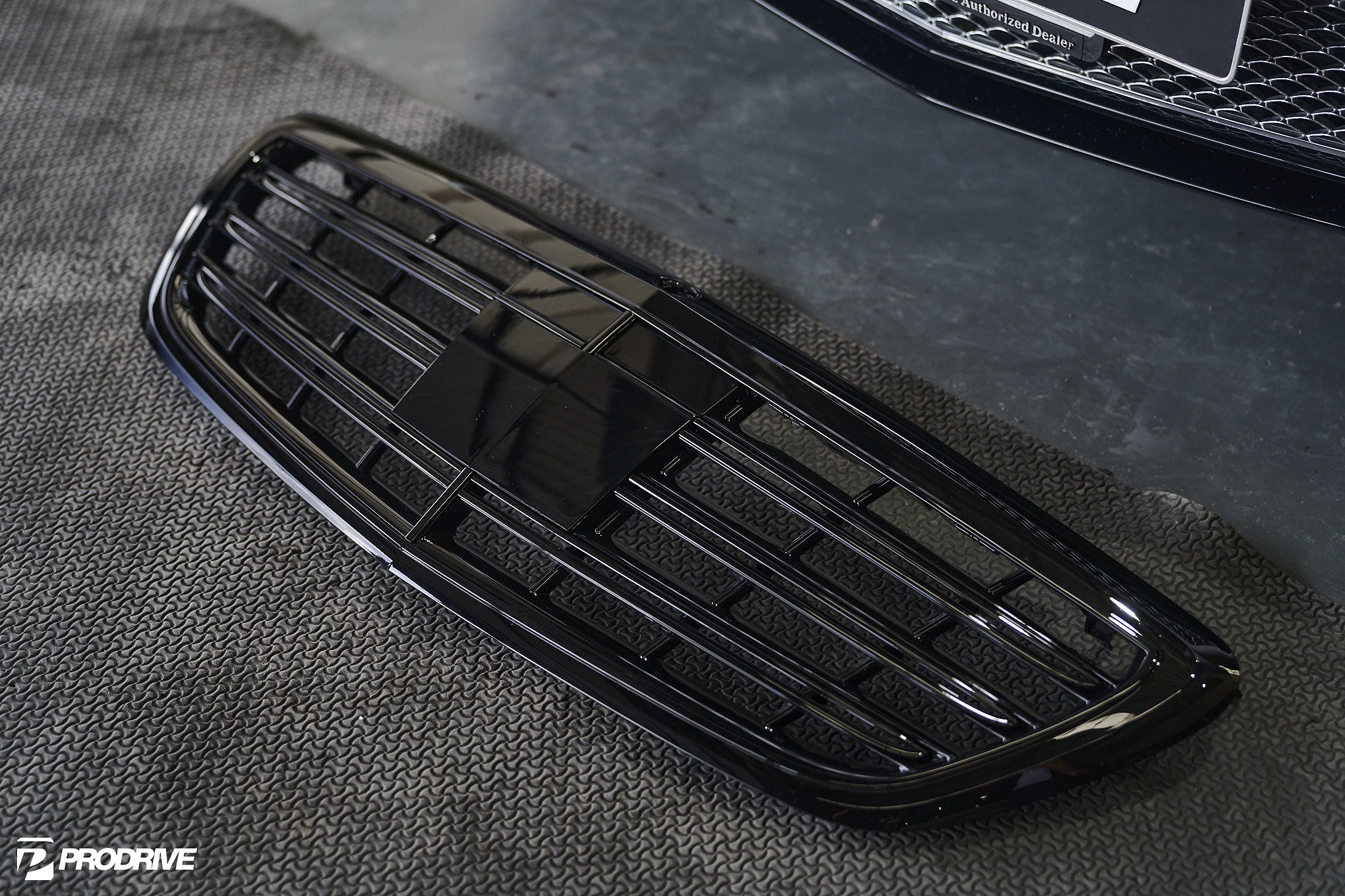 ชุดแต่ง MERCEDES BENZ W223 Mercedes-Benz S-class Prodrive Shop ภาพ 5