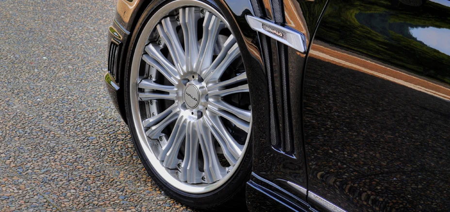 ชุดแต่ง LEXUS LS600h/hL WALD Japan เอ็กเซ็กคิวทีฟไลน์ ภาพ 28