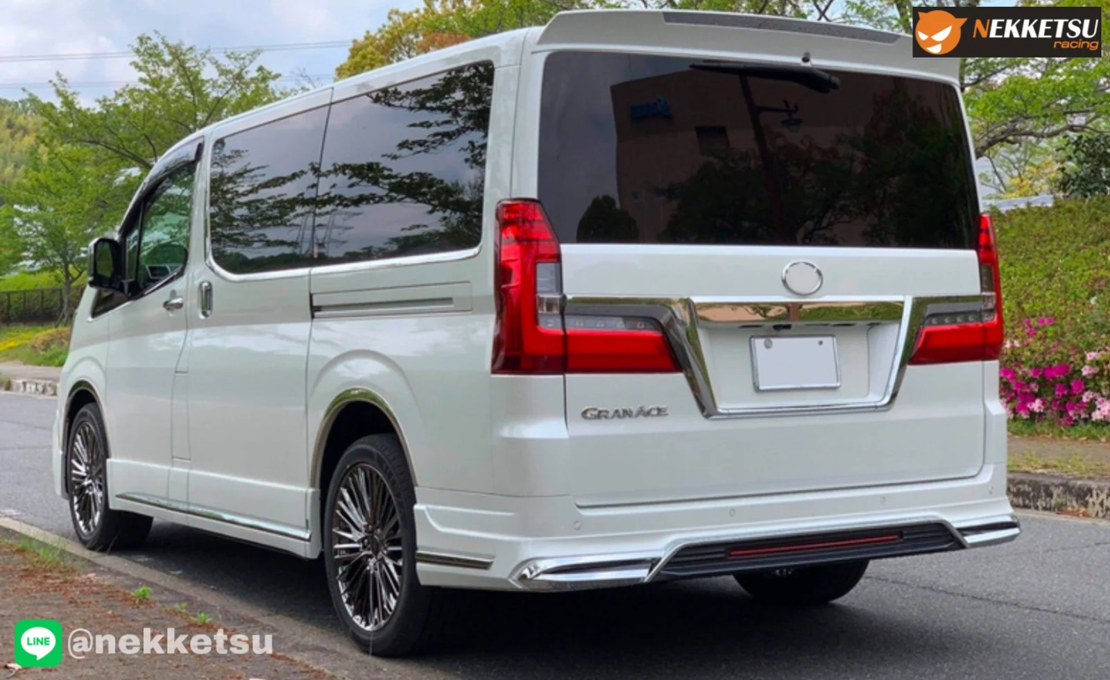 รูปชุดแต่ง ชุดแต่ง TOYOTA Commuter รถตู้ 2019 2025 WALD ภาพที่ 2