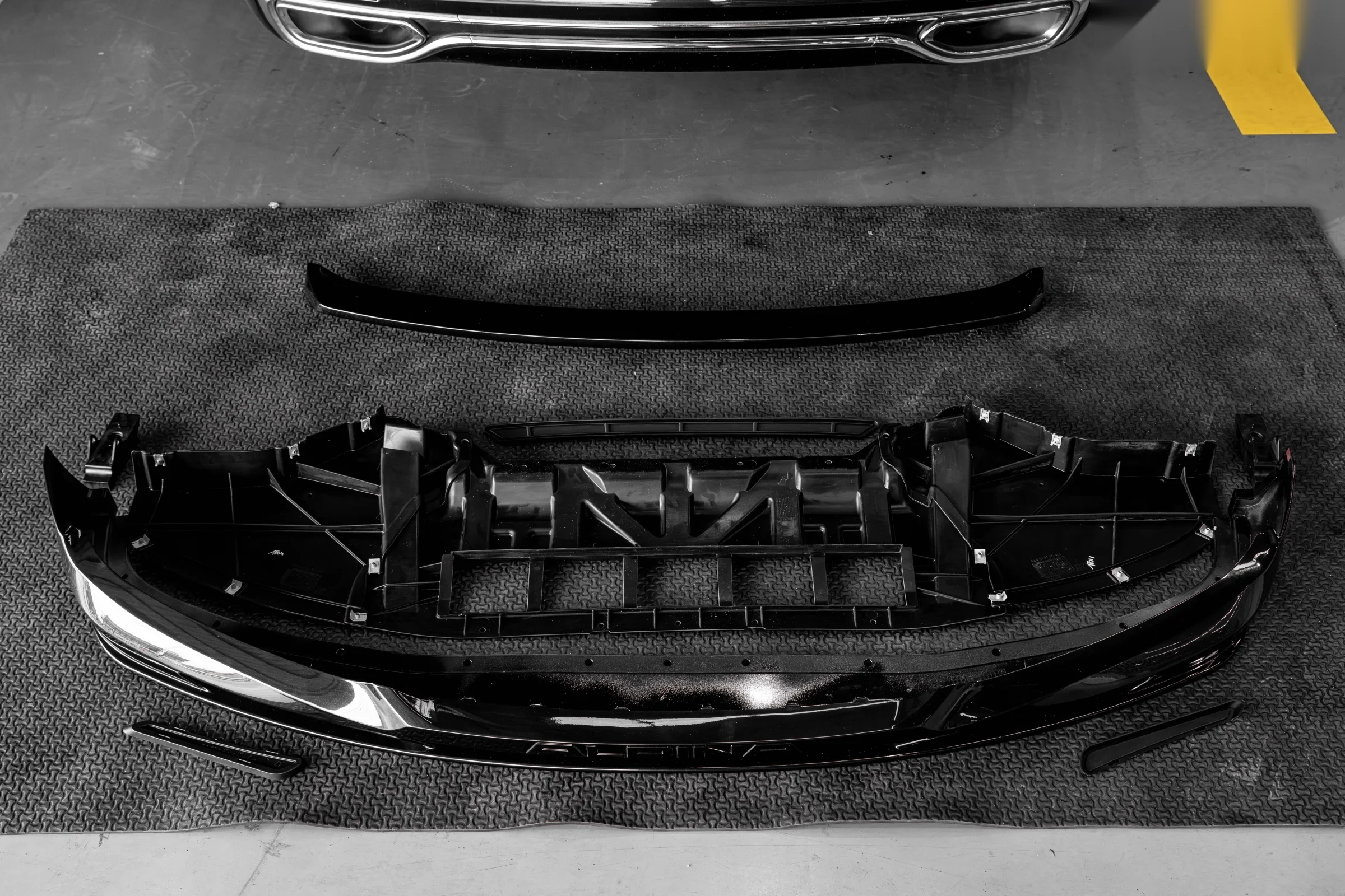ชุดแต่ง BMW G11 / G12 BMW G12 7-Series x Alpina สปอยเลอร์หน้า & Trunk สปอยเลอร์ Prodrive Shop ภาพ 9
