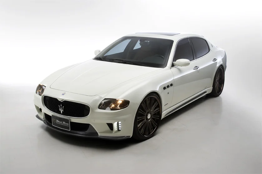 ชุดแต่ง MASERATI QUATTROPORTE WALD Japan สปอร์ตไลน์ แบล็กไบซัน เอดิชัน ภาพ 2