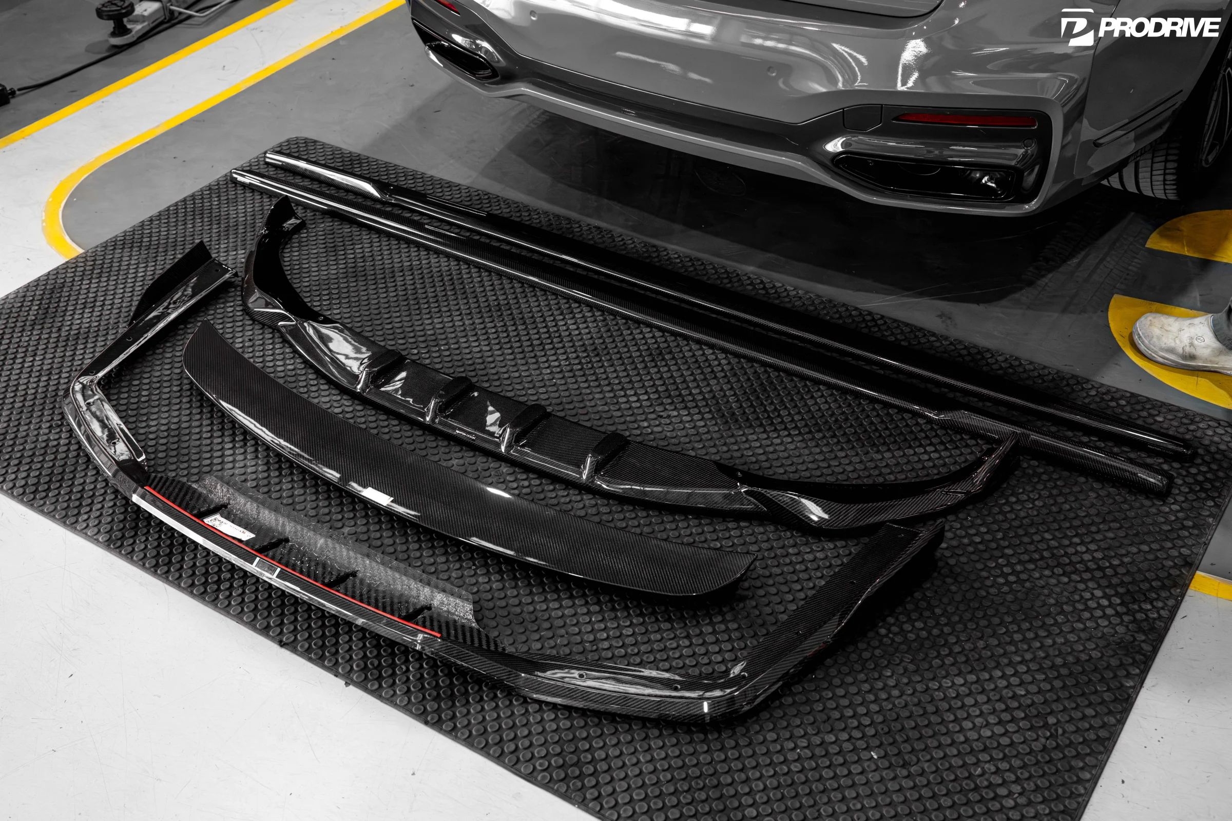 ชุดแต่ง BMW G11 / G12 BMW 7 Series G12 x Maxton Design Prodrive Shop ภาพ 12