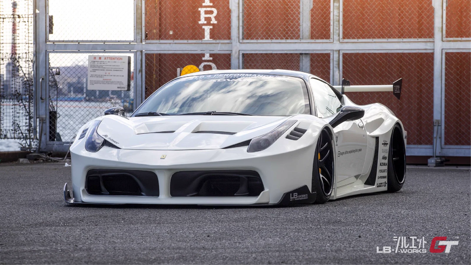 รูปชุดแต่ง ชุดแต่ง Ferrari 458 LB WORK GT ภาพที่ 9