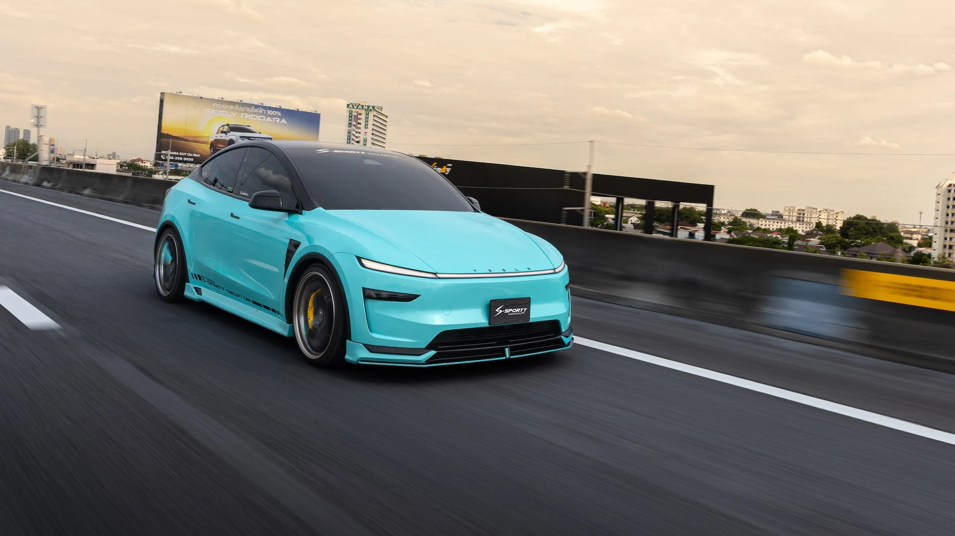 ชุดแต่ง TESLA MODEL Y JUNIPER 2025 – S-LIGHTNING ภาพสินค้า 28