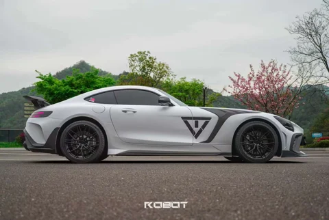 สเกิร์ตข้าง FRP พร้อมส่วนล่างคาร์บอน Robot AMG GT C190 ภาพสินค้า 1