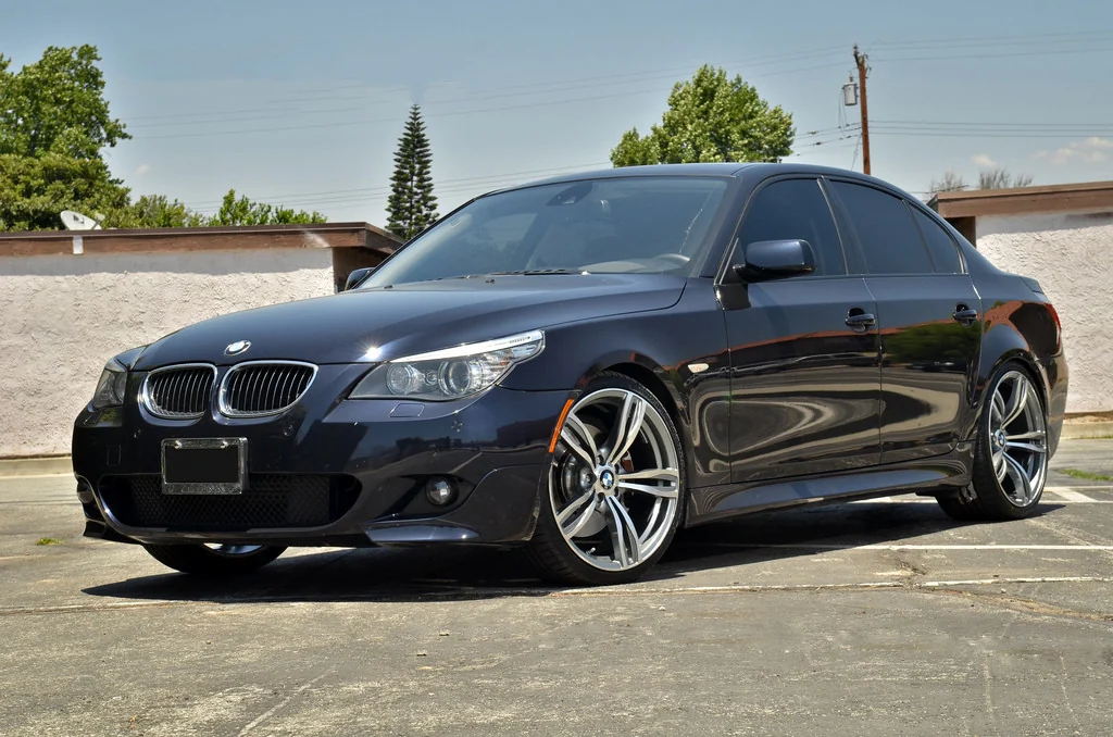ชุดแต่ง BMW Series5 E60 2003 2010 M Tech
