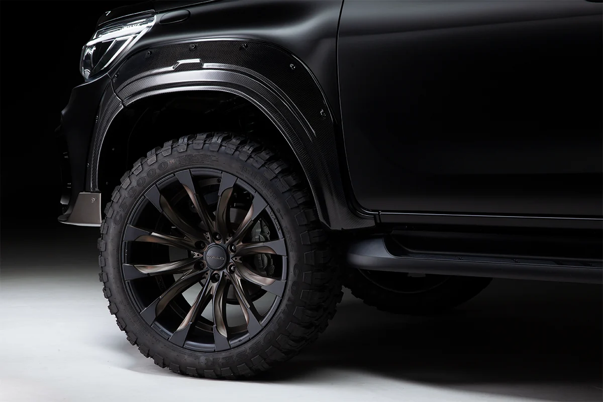 ชุดแต่ง TOYOTA HILUX WALD Japan สปอร์ตไลน์ แบล็กไบซัน เอดิชัน ภาพ 6