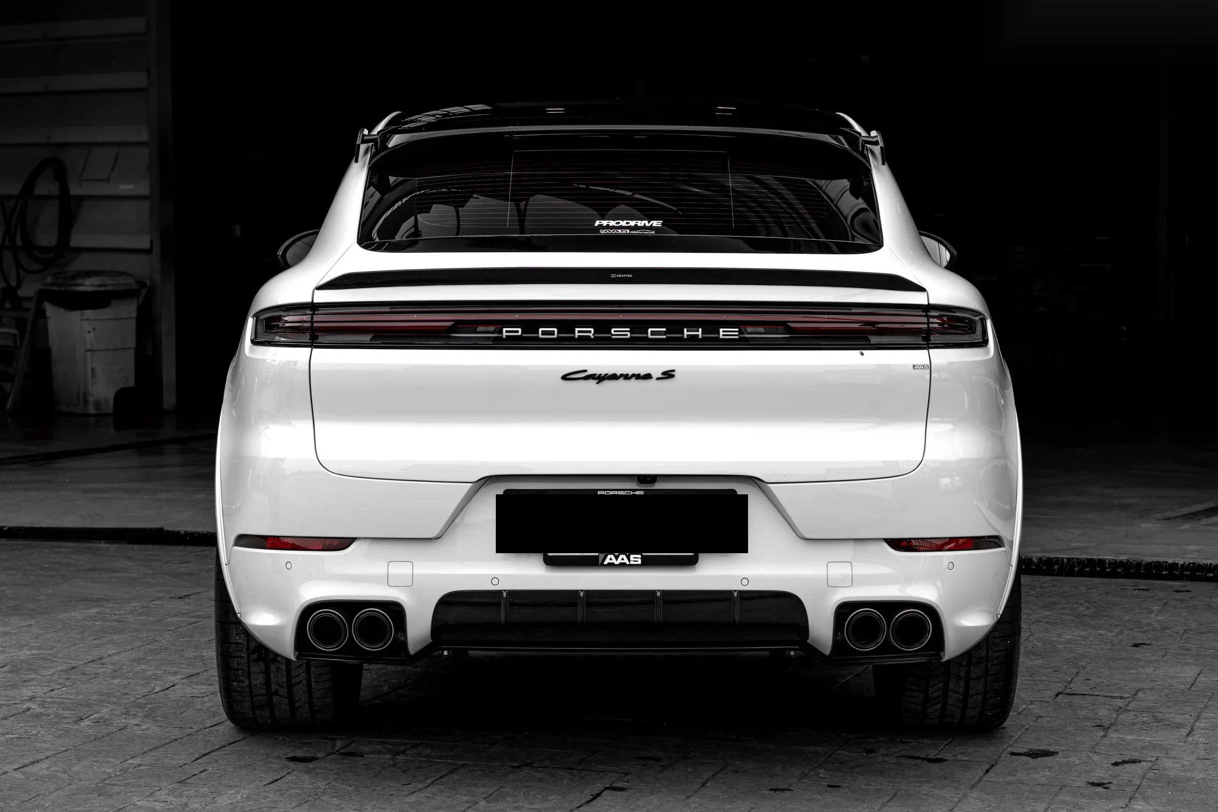 ชุดแต่ง PORSCHE E3.2 Porsche Cayenne S Coupé E3.2 x Turbo GT Wing Prodrive Shop ภาพ 7