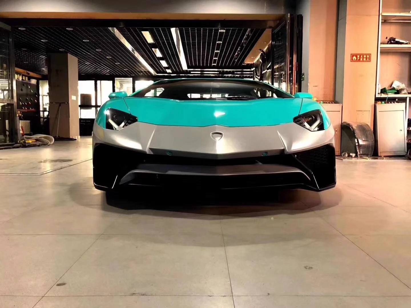 รูปชุดแต่ง ชุดแต่ง Lamborghini Aventador LP700 LP750 700เป็น750 ภาพที่ 11
