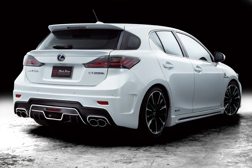 ชุดแต่ง LEXUS CT200h WALD Japan สปอร์ตไลน์ แบล็กไบซัน เอดิชัน ภาพ 11