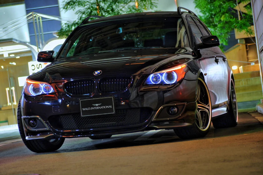 ชุดแต่ง BMW 5 Series TOURING M SPORTS WALD Japan สปอร์ตไลน์ HALF TYPE M5 LOOK ภาพ 13