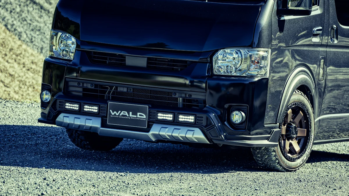 ชุดแต่ง TOYOTA HIACE WIDE/SUPER LONG WALD Japan เดสเสิร์ตไลน์ ภาพ 19