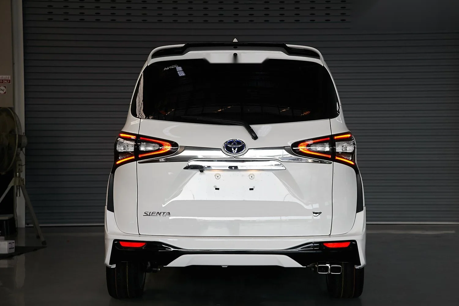 ชุดแต่ง TOYOTA SIENTA Toyota Sienta x Modellista x WORK Prodrive Shop ภาพ 8