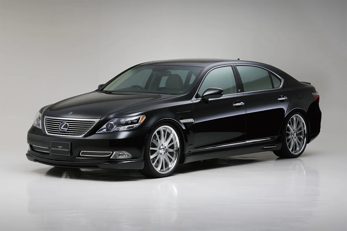 ชุดแต่ง LEXUS LS460/L 600h/hL WALD Japan เอ็กเซ็กคิวทีฟไลน์ V1 ภาพ 7