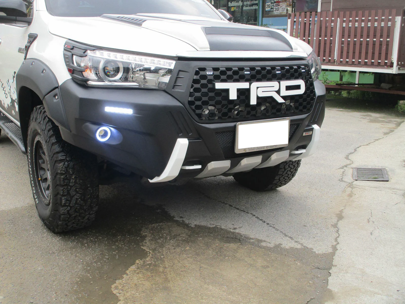 รูปชุดแต่ง ชุดแต่ง TOYOTA Hilux Revo 2015 2019 TDS V4 ภาพที่ 10