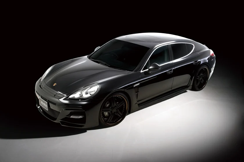 ชุดแต่ง PORSCHE PANAMERA WALD Japan สปอร์ตไลน์ แบล็กไบซัน เอดิชัน ภาพ 2