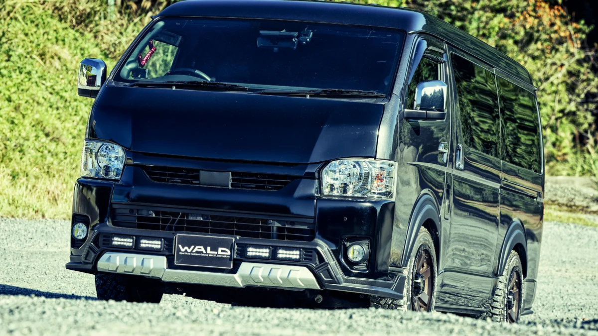 ชุดแต่ง TOYOTA HIACE WIDE/SUPER LONG WALD Japan เดสเสิร์ตไลน์ ภาพ 21